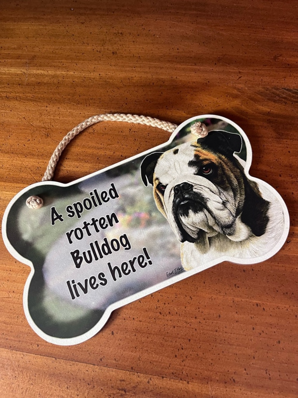 English Bulldog Bone-Shaped Hanging Sign - Picture 2 of 5